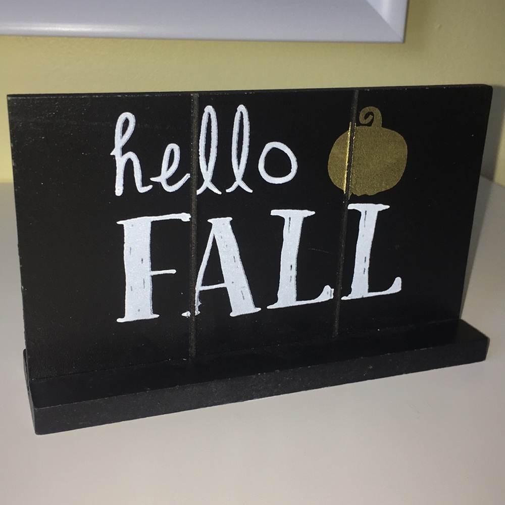 “Hello Fall” seasonal decor sign